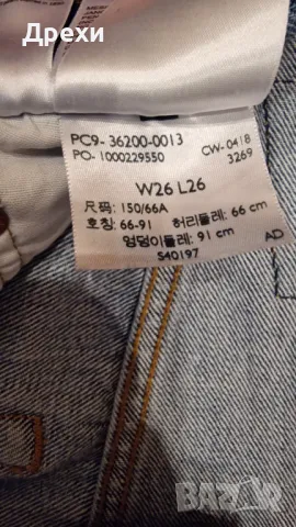 Дамски дънки LEVI'S, снимка 5 - Дънки - 48977585