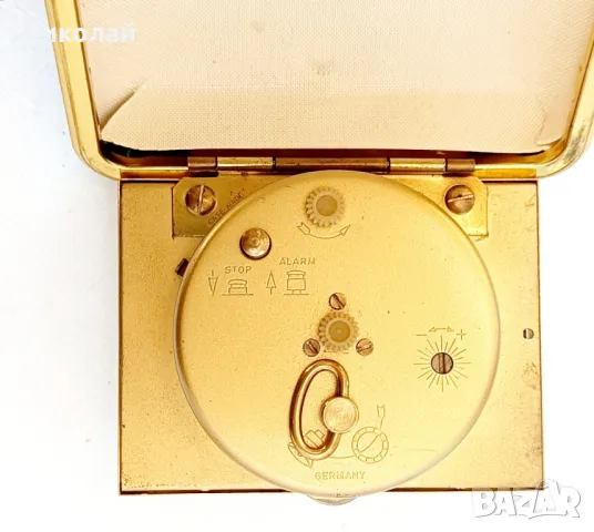 Будилник немски Europa с кожена табакера, снимка 4 - Антикварни и старинни предмети - 48834974