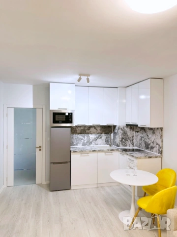 Без посредник 1-Стаен с Паркомясто! Среден етаж! До Jumbo Владиславово, снимка 3 - Апартаменти - 53514592