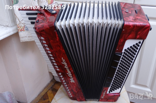 Акордеон Велтмайстер Каприче 120 баса, снимка 14 - Акордеони - 36193659