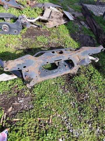 Заден мост - Nissan Qashqai j10-2010г 1.5dci