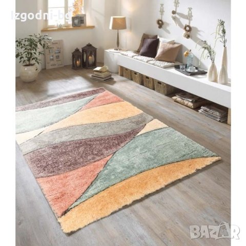 Модерна шарка шаги килим в различни размери, снимка 1 - Килими - 42647850