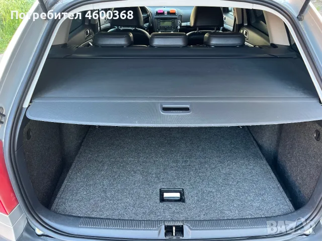 Skoda Octavia Scout 2.0TDI 140 BMM XENON, снимка 15 - Автомобили и джипове - 55747729