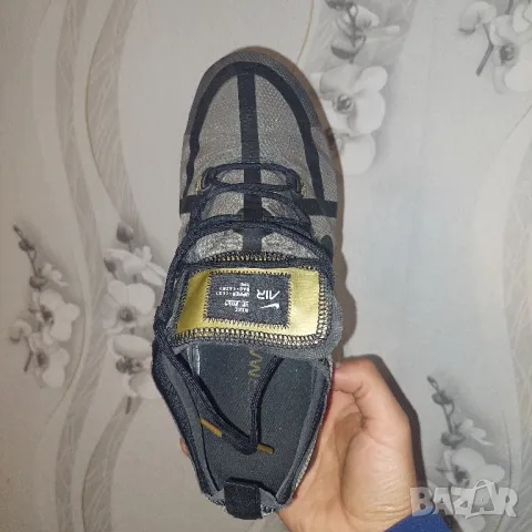 оригинални маратонки  Nike Air VaporMax 2019 Mettalic Gold номер 43-44, снимка 14 - Маратонки - 39889256