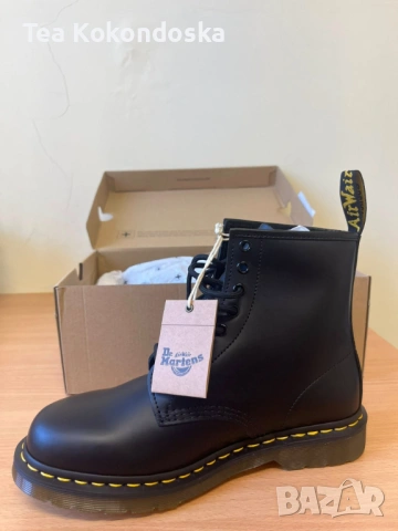 Продавам оригинални обувки Dr. Martens, снимка 4 - Мъжки ботуши - 53114729