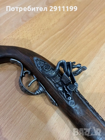 Реплика на кремъклия, снимка 2 - Антикварни и старинни предмети - 53814901