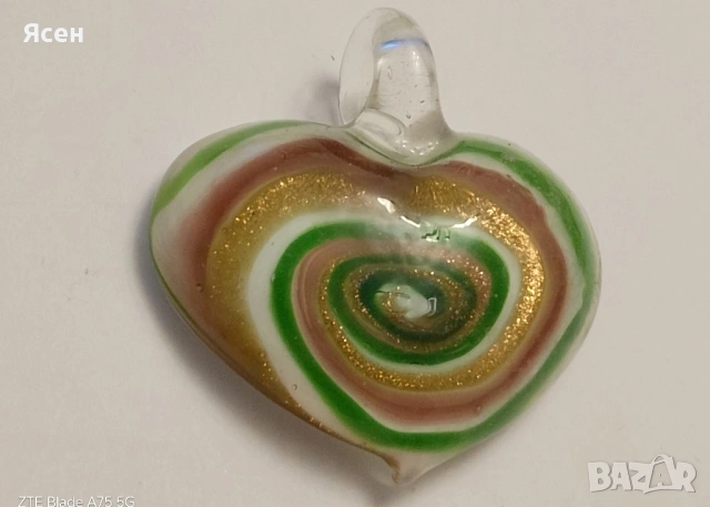 Медальон ,,сърце,,