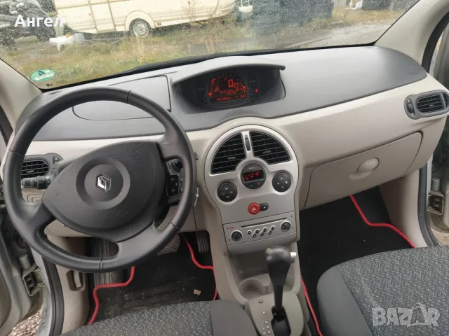 продавам автомобил, снимка 11 - Автомобили и джипове - 48209109