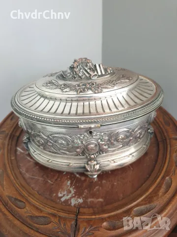 Франция 1800-те/Leopold Oudry 21см/стара френска посребрена бронзова кутия за бижута