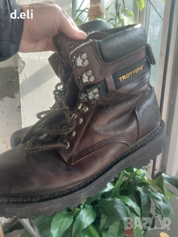 BIRKENSTOCK и TROTTERS. Thinsulate. Size 42 100% Кожа Туризъм и Лов , снимка 10 - Мъжки боти - 49463174