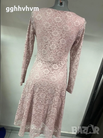 Дантелена рокля, снимка 3 - Рокли - 52394385