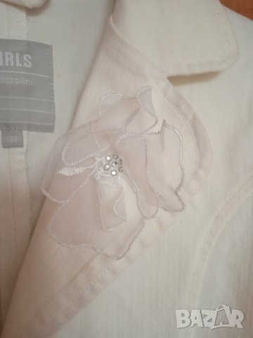 Бяло сако, снимка 5 - Сака - 34456187