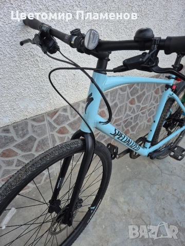 Шосеен велосипед Specialized sirrus X 2.0, снимка 6 - Велосипеди - 53748813