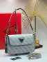 Michael Kors Дамска Елегантна Чанта С Капак Монограм И Златисти Детайли-Различни Цветове Код SEM-692, снимка 15
