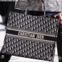 Луксозни дамски чанти Christian Dior , снимка 3