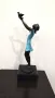 Много красива и впечатляваща статуетка на момиче с птица., снимка 6
