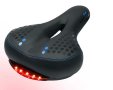 Универсална гелова седалка за колело / велосипед с LED светлина, снимка 1 - Части за велосипеди - 44247100