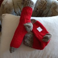 Ръчно плетени дамски чорапи от вълна размер 38, снимка 3 - Дамски чорапи - 41763383