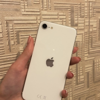 Iphone SE 2020 white, снимка 5 - Apple iPhone - 44700769