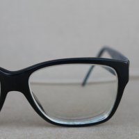 Диоптрични очила ''Versace'' , снимка 3 - Слънчеви и диоптрични очила - 42154778