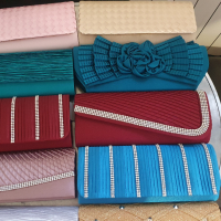 Официална дамска чанта, тип клъч-различни цветове №58, снимка 3 - Чанти - 36366728