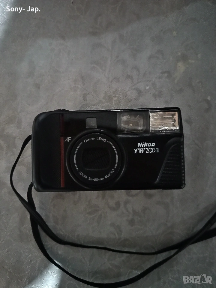 Фотоапарат-Nikon TW -zoom, снимка 1