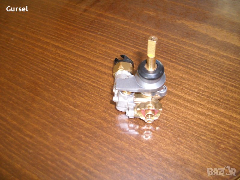 кран за газов котлон индезит ханса, снимка 1