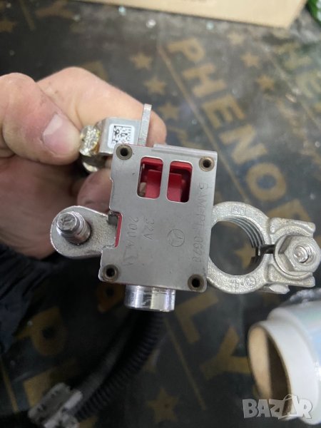 Пиро кабел с пиропатрон при удар мерцедес бенц е класа ц класа w212 w212 cls w218 x204 glk cla w117 , снимка 1