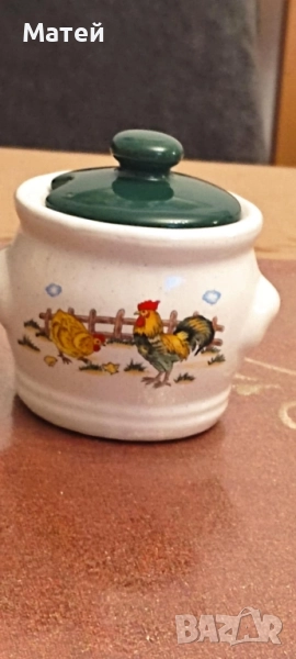 Порцеланов съд за сервиране на сладко/ горчица и други* Декор " Кокошки", снимка 1