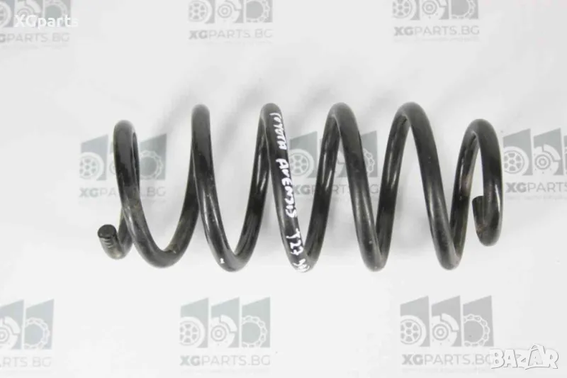  Задна пружина за Toyota Avensis T27 комби (2009-2012), снимка 1