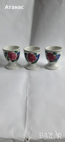 Порцеланови чашки (поставки) за яйца , снимка 1