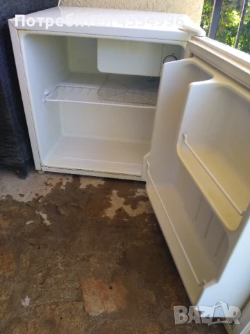 Хладилник мини бар., снимка 3 - Хладилници - 51277542