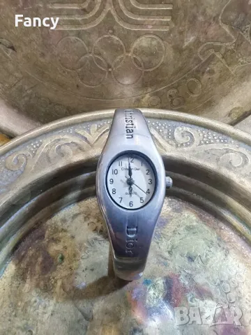 Дамски часовник Christian dior, снимка 3 - Дамски - 47819091