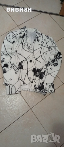 дамско сако, снимка 3 - Сака - 52011214