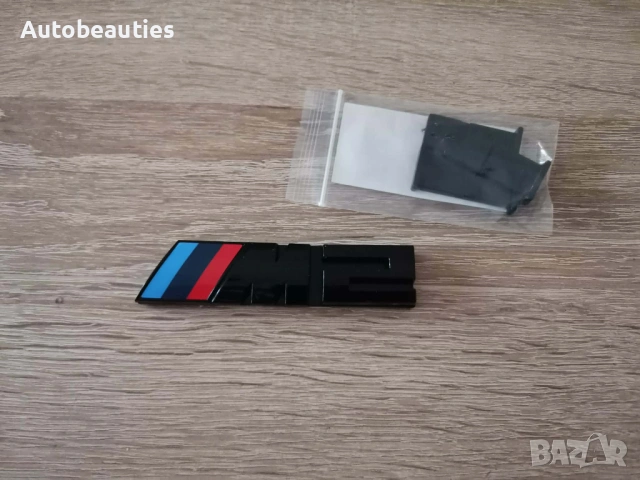 Предна решетка черна емблема BMW M2