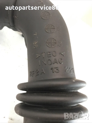 маркуч за всмукателен колектор за Mazda 626 2.0 TDI (2001) RF2A13221, снимка 3 - Части - 53700059