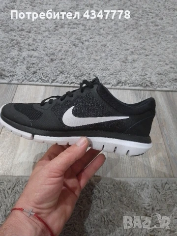 Оригинални маратонки Nike , снимка 1
