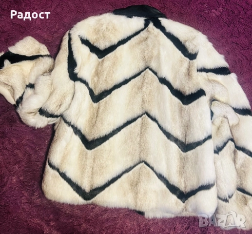 Страхотно италианско палтенце.Не обличано.Подарък ми е,но ми е малко., снимка 2 - Якета - 52641150