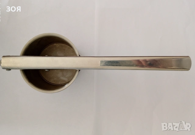 Италианска преса за картофи ,,Ernesto,, Хром.Отлична., снимка 3 - Чопъри и пасатори - 53861987