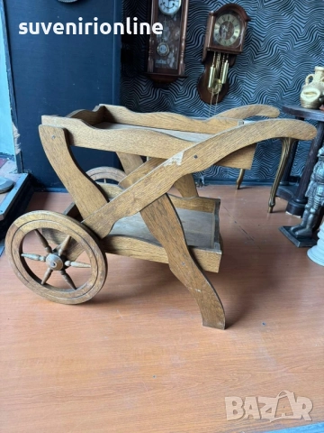 Стара дървена бар маса количка за сервиране 