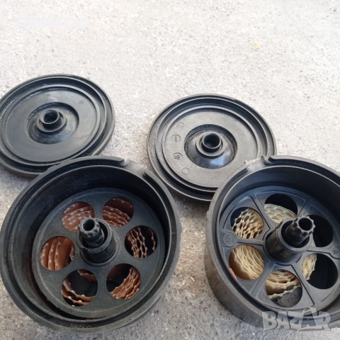 2 броя доза за проявяване на фото ленти 