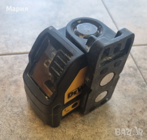лазерен нивелир DeWALT DW088CG, снимка 3 - Други инструменти - 53620393