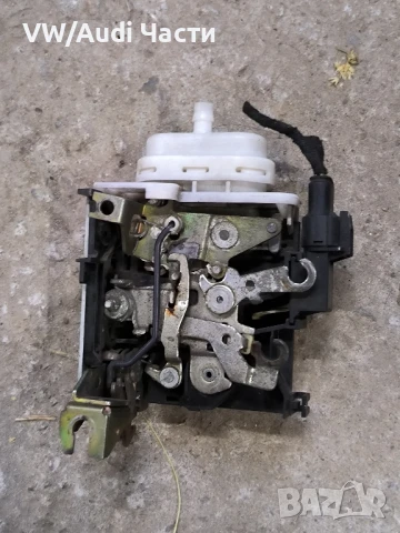 Предна лява брава механизъм ключалка за Ауди А3 Audi A3 8L 4 врати 8L1837015, снимка 3 - Части - 50755058