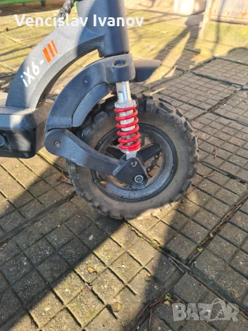 Тротинетка   iScooter iX6, 1000 W, 48 V-17,5 Ah, NFC, 45км/ч, снимка 3 - Скутери и тротинетки - 53478827