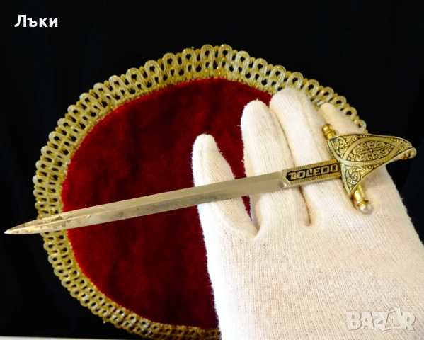 Toledo меч,кинжал,нож за писма 17 см.,злато,орнаменти. , снимка 3 - Антикварни и старинни предмети - 51253036