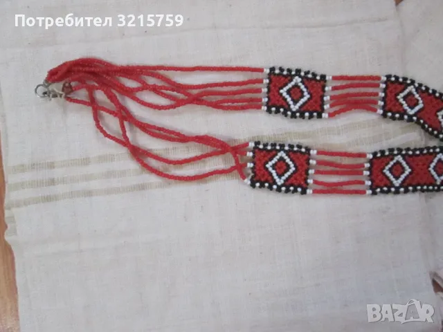 Антикварни кенарени кърпи и колие мъниста-за носия, снимка 3 - Антикварни и старинни предмети - 48928338