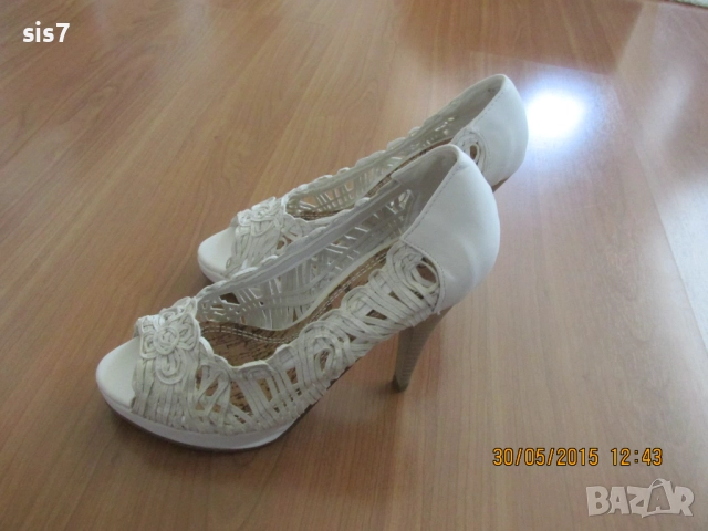 модерни сандали - обувки в бяло внос от Англия за 20лв., снимка 2 - Сандали - 52008133