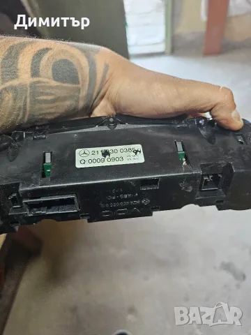 Управление / Модул за климатроник Mercedes W211 E-Класа / C219 CLS – OEM 2118300385 / VDO, снимка 3 - Части - 56221785