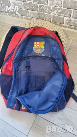 Ученическа раница FC Barcelona /Барселона/, снимка 3 - Раници - 56049147