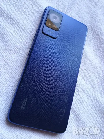 TCL 408 Мобилен телефон-GSM, снимка 2 - Телефони с две сим карти - 48752022